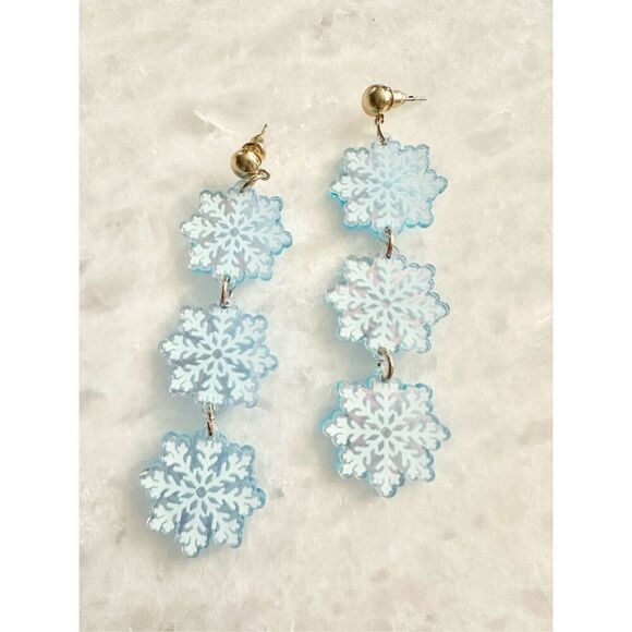 Triple light blue white snowflake dangle earrings ￼ - Picture 1 of 2